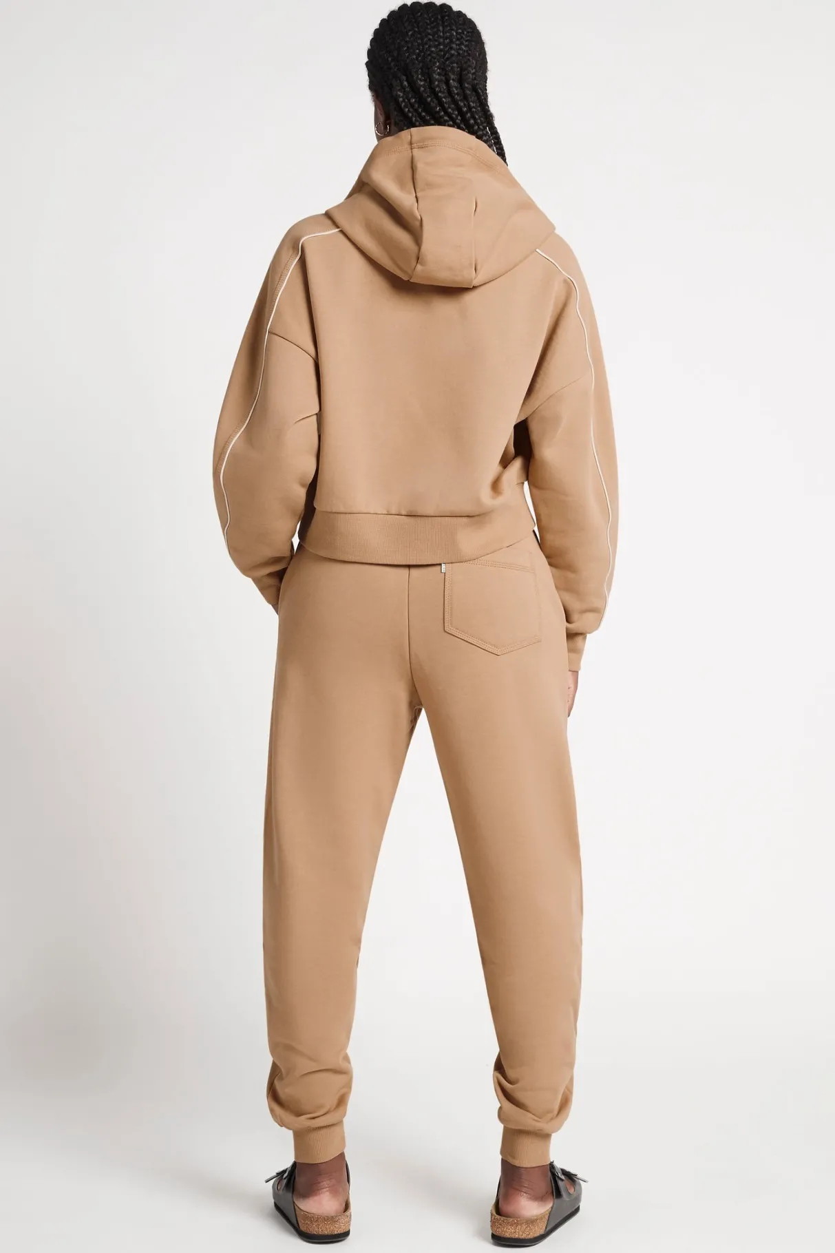 fleece_contrast_piping_trackpants__4.webp Flash Sale Aje ATHLETICA Fleece Contrast Piping Trackpants 504 Beige/Light Ivory