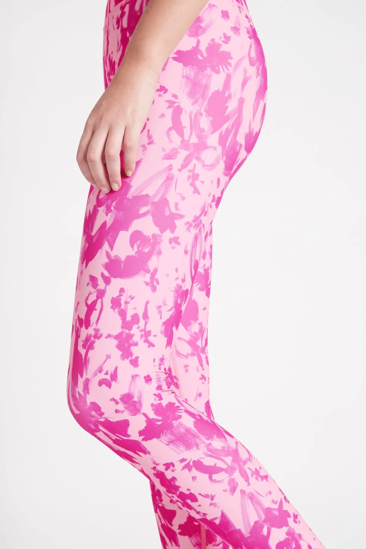 high_rise__legging__3.webp Outlet Aje ATHLETICA High Rise 7/8 Legging 203 Painterly Pink