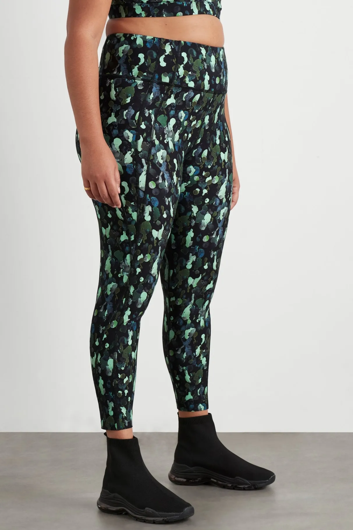 high_rise_contrast__legging__11.webp Best Aje ATHLETICA High Rise Contrast 7/8 Legging 210 Green Painted Freeform