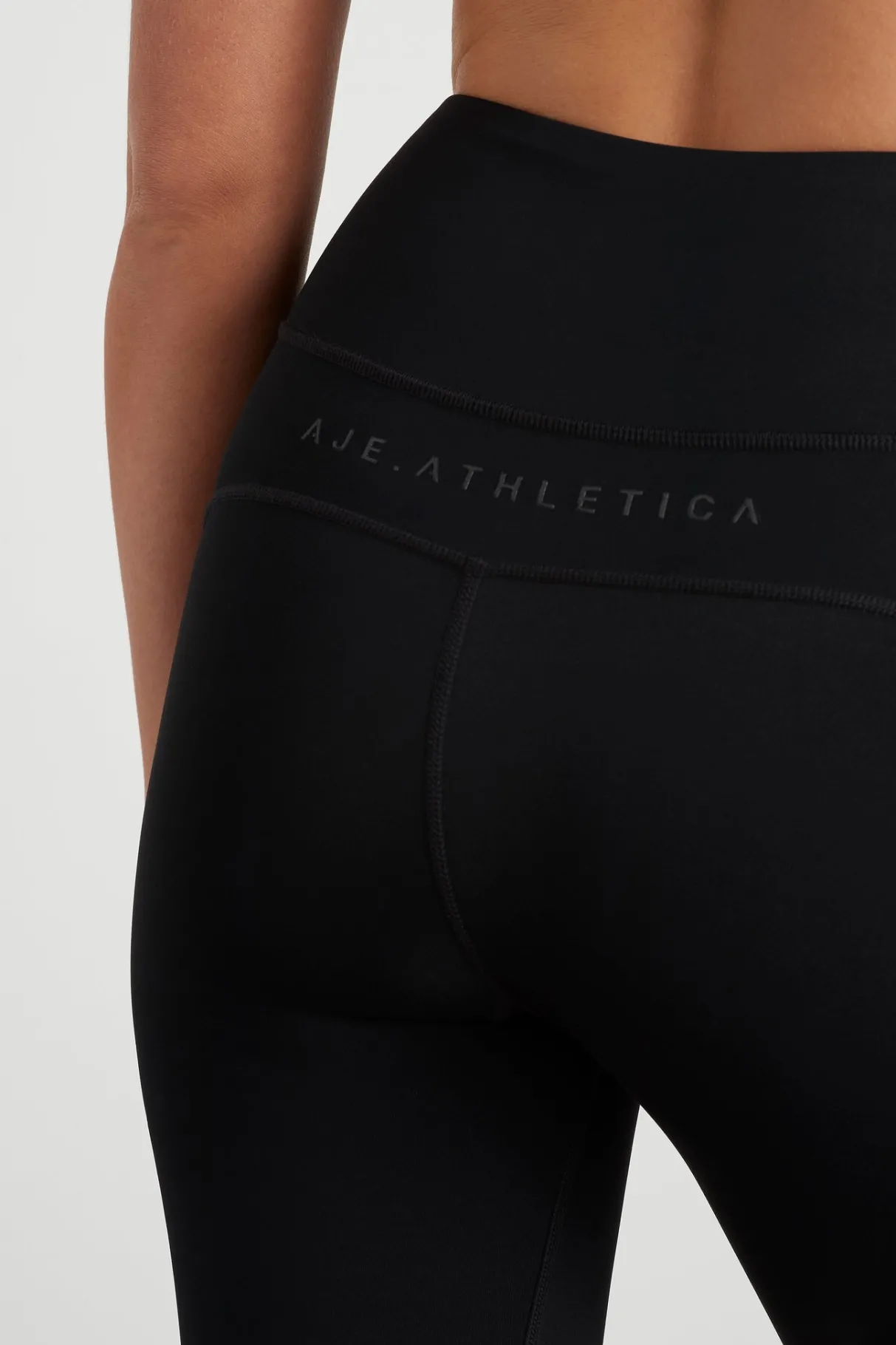 high_rise_mesh_detail__legging__3.webp Online Aje ATHLETICA High Rise Mesh Detail 7/8 Legging 612 Black