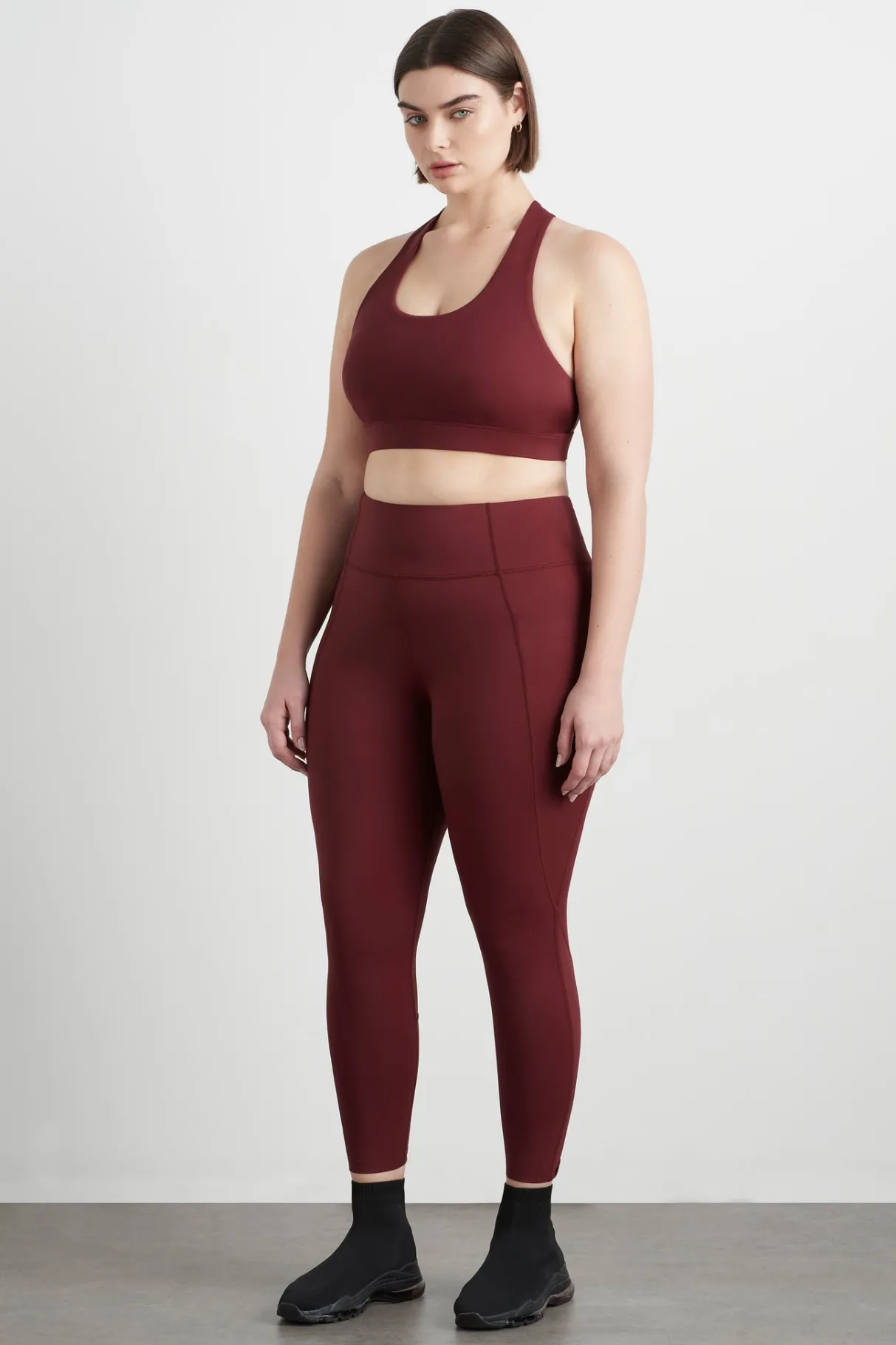 high_rise_twist__legging__11.webp Flash Sale Aje ATHLETICA High Rise Twist 7/8 Legging 223 Burnt Burgundy/Berry