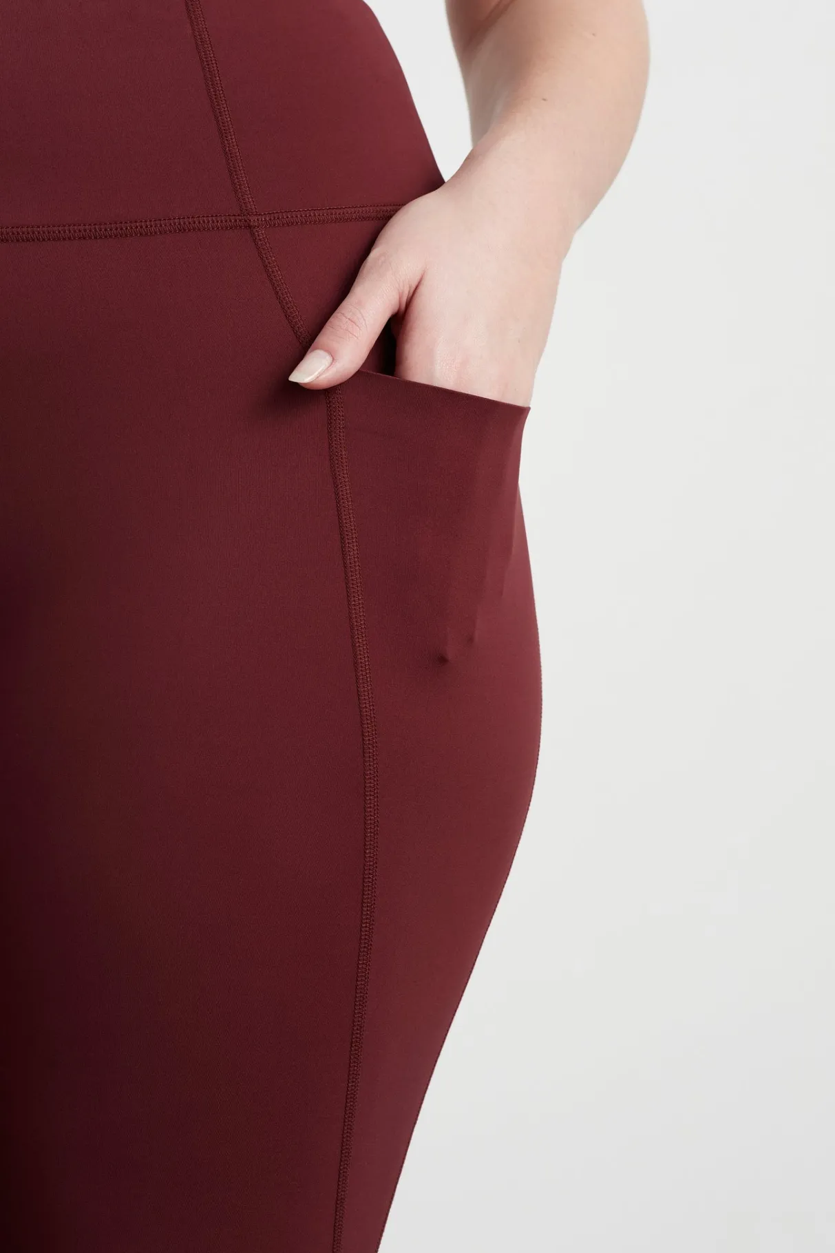 high_rise_twist__legging__13.webp Flash Sale Aje ATHLETICA High Rise Twist 7/8 Legging 223 Burnt Burgundy/Berry
