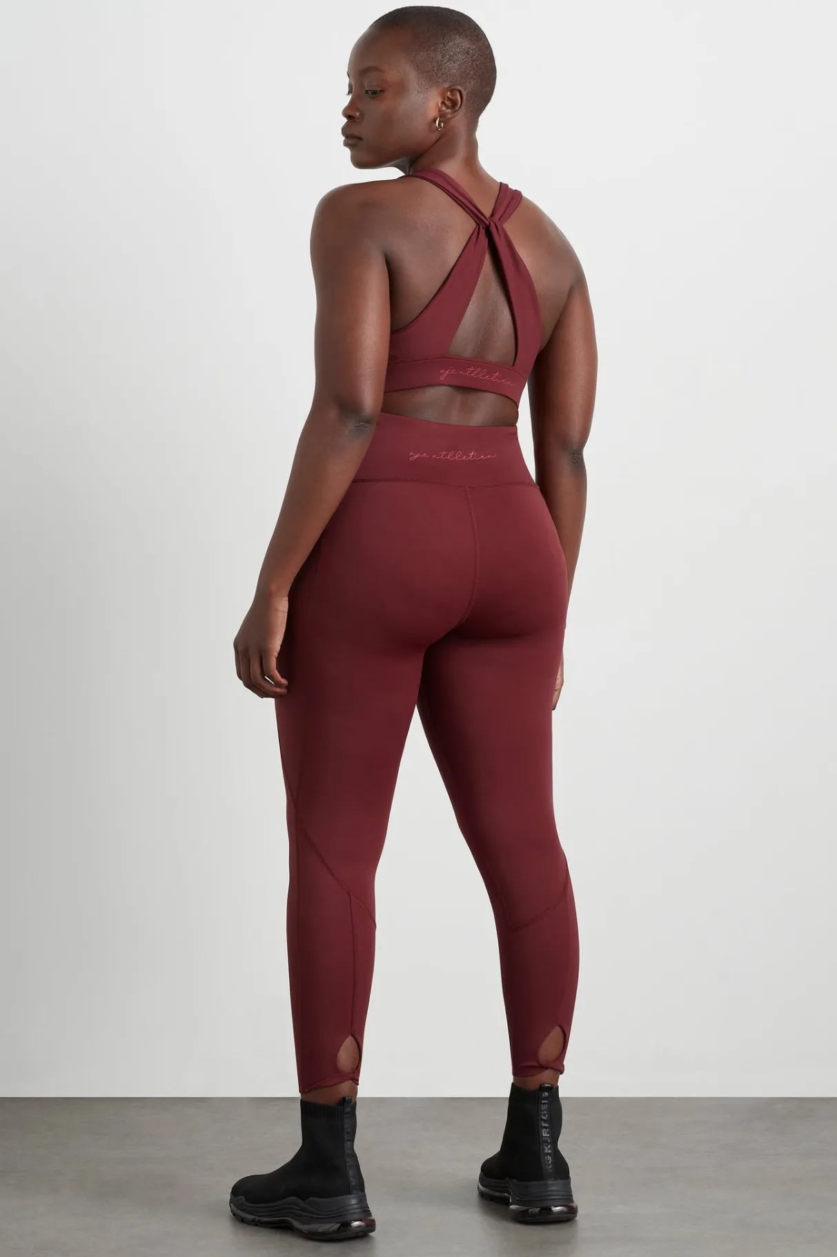 high_rise_twist__legging__9.webp Flash Sale Aje ATHLETICA High Rise Twist 7/8 Legging 223 Burnt Burgundy/Berry