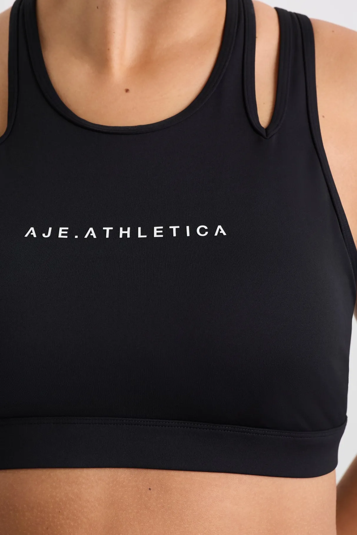 interlock_high_support_bra__13.webp Fashion Aje ATHLETICA Interlock High Support Bra 351 Black
