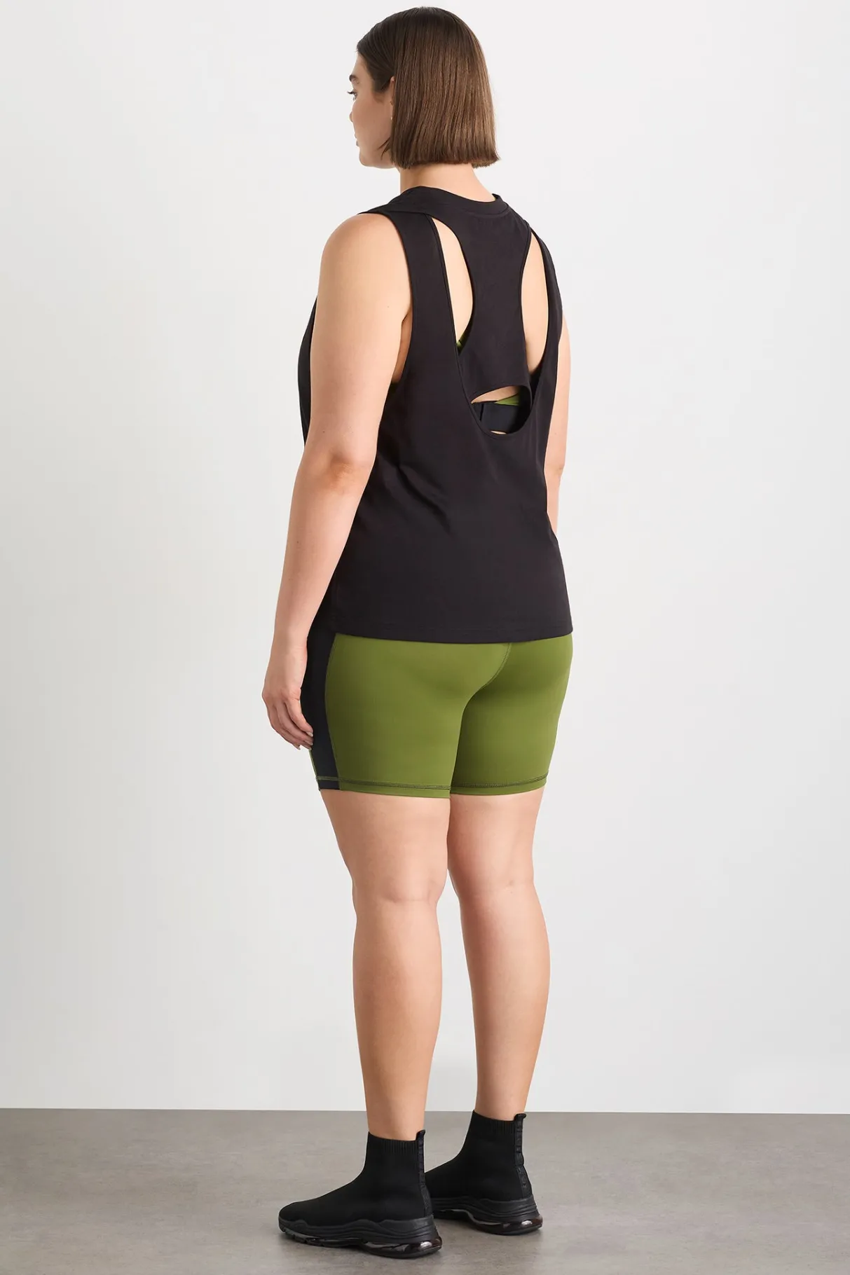 interlock_logo_tank__13.webp Online Aje ATHLETICA Interlock Logo Tank 141 Black/White