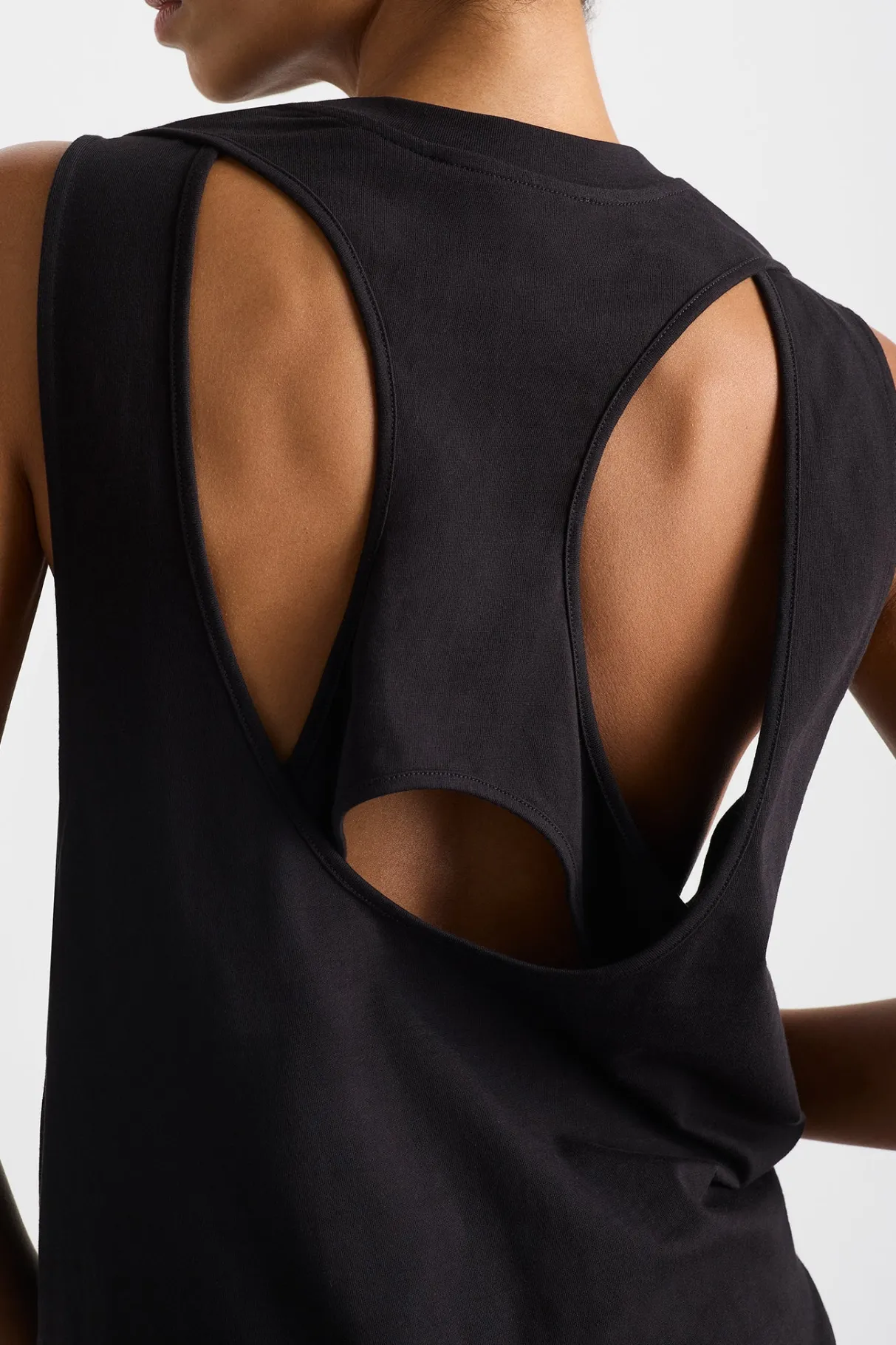 interlock_logo_tank__3.webp Online Aje ATHLETICA Interlock Logo Tank 141 Black/White