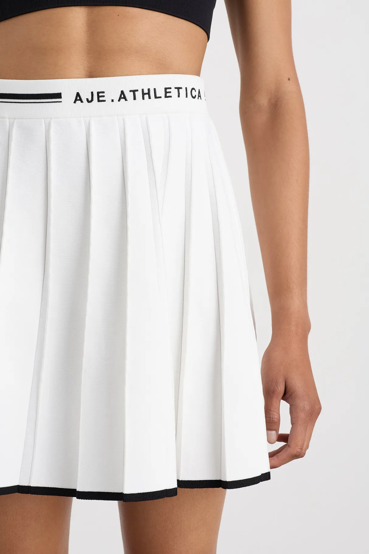 knit_pleated_skirt__4.webp Best Aje ATHLETICA Knit Pleated Skirt 628 White / Black