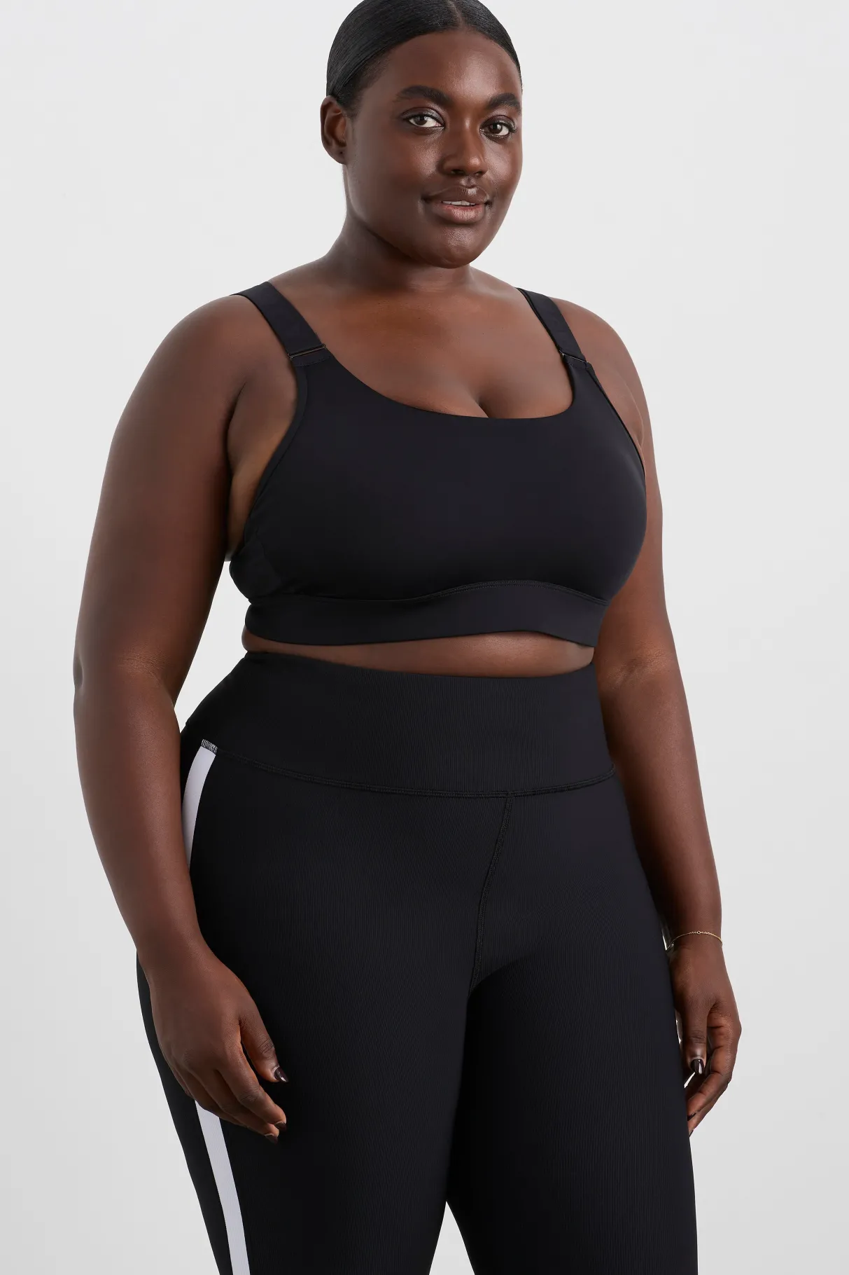 logo_crossback_sports_bra__9.webp Store Aje ATHLETICA Logo Crossback Sports Bra 395 Black