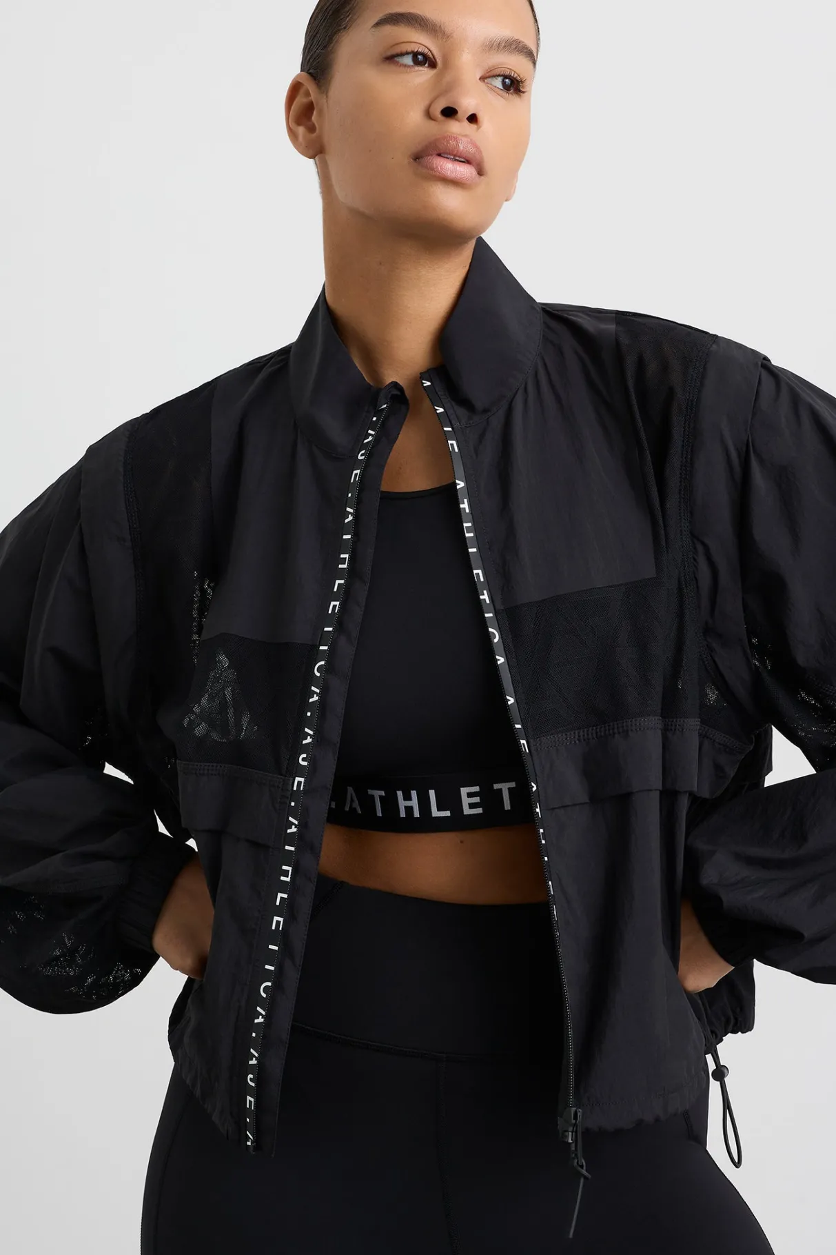 logo_mesh_jacket__10.webp Flash Sale Aje ATHLETICA Logo Mesh Jacket 757 Black