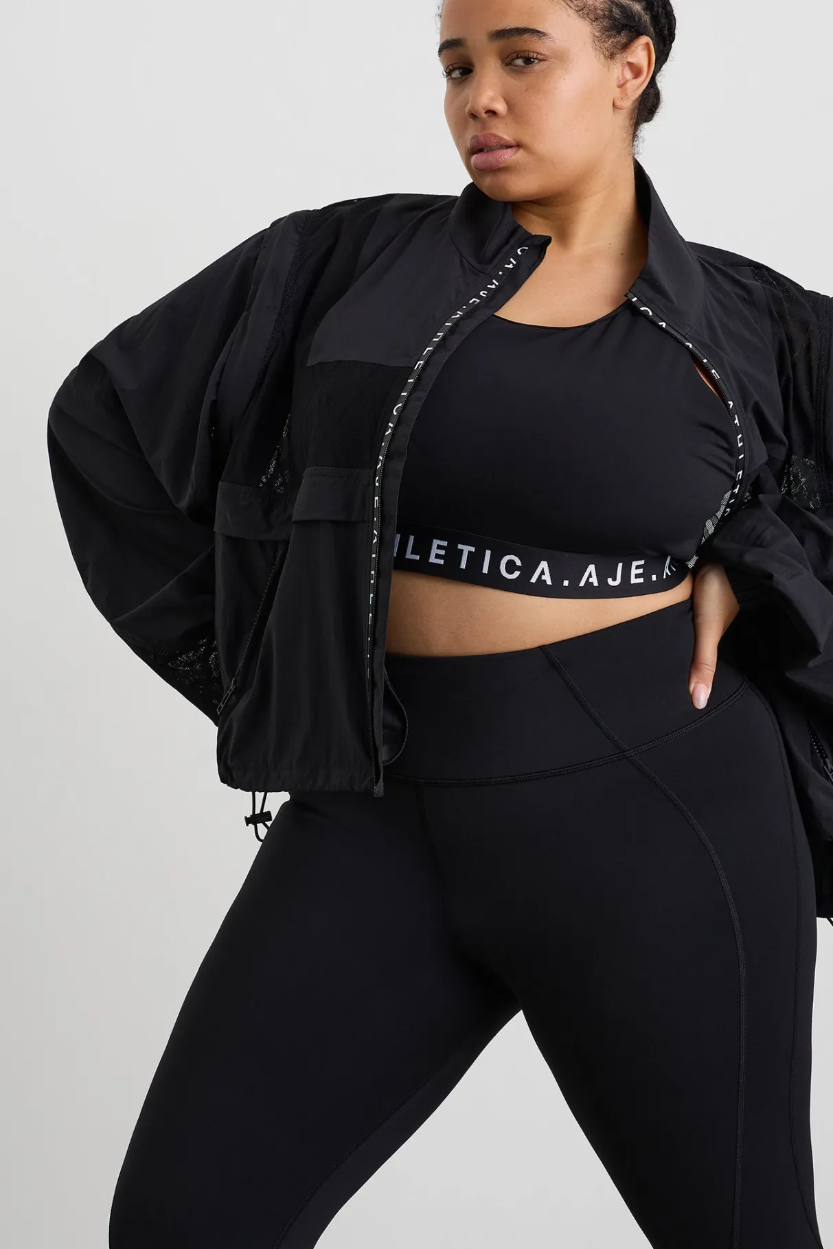 logo_mesh_jacket__16.webp Flash Sale Aje ATHLETICA Logo Mesh Jacket 757 Black