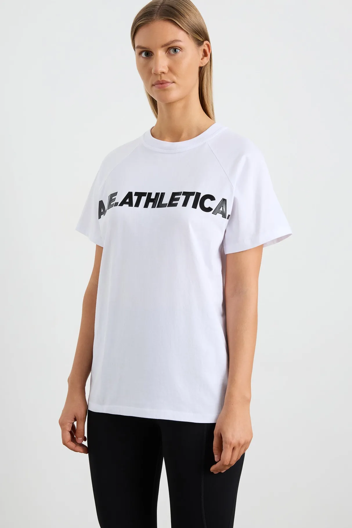 logo_raglan_tshirt__0.webp Cheap Aje ATHLETICA Logo Raglan T-Shirt 110 White/Black