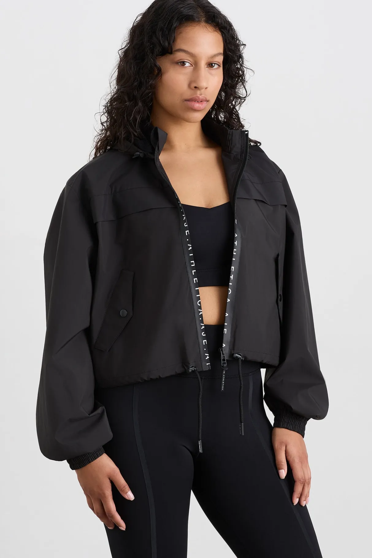 logo_spray_jacket__10.webp Fashion Aje ATHLETICA Logo Spray Jacket 725 Black