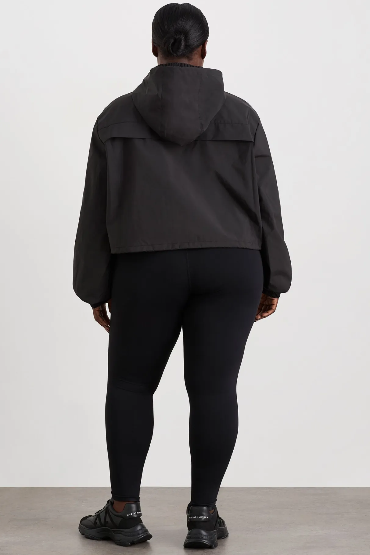 logo_spray_jacket__15.webp Fashion Aje ATHLETICA Logo Spray Jacket 725 Black