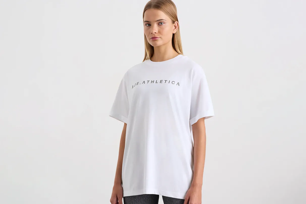 logo_tshirt__13.webp Shop Aje ATHLETICA Logo T-Shirt 102 White/Herringbone