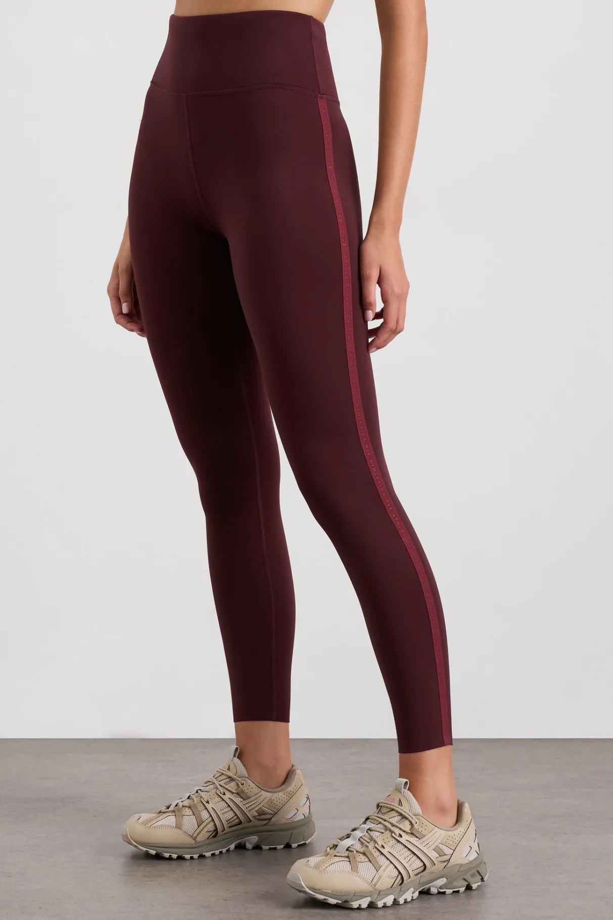 logotape_leggings__2.webp Hot Aje ATHLETICA 7/8 Logotape Leggings 203 Burgundy