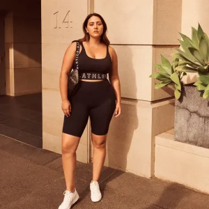 Online Aje ATHLETICA Logotape Sports Bra 310 Black/White