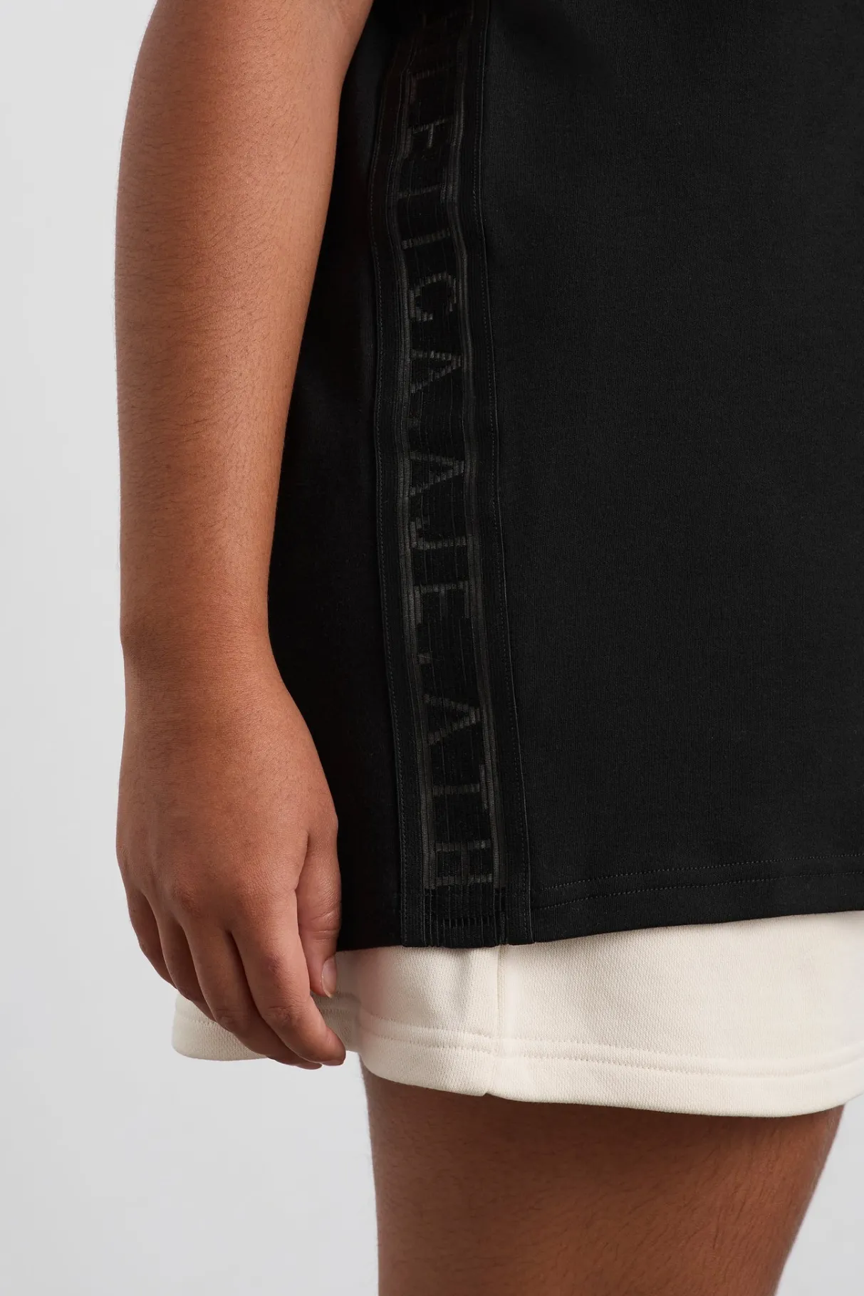 logotape_tee__8.webp Best Sale Aje ATHLETICA Logotape Tee 102 Black