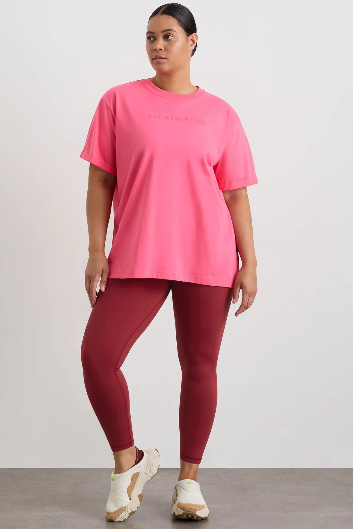 long_classic_tee__12.webp Outlet Aje ATHLETICA Long Classic Tee 102 Rouge Pink