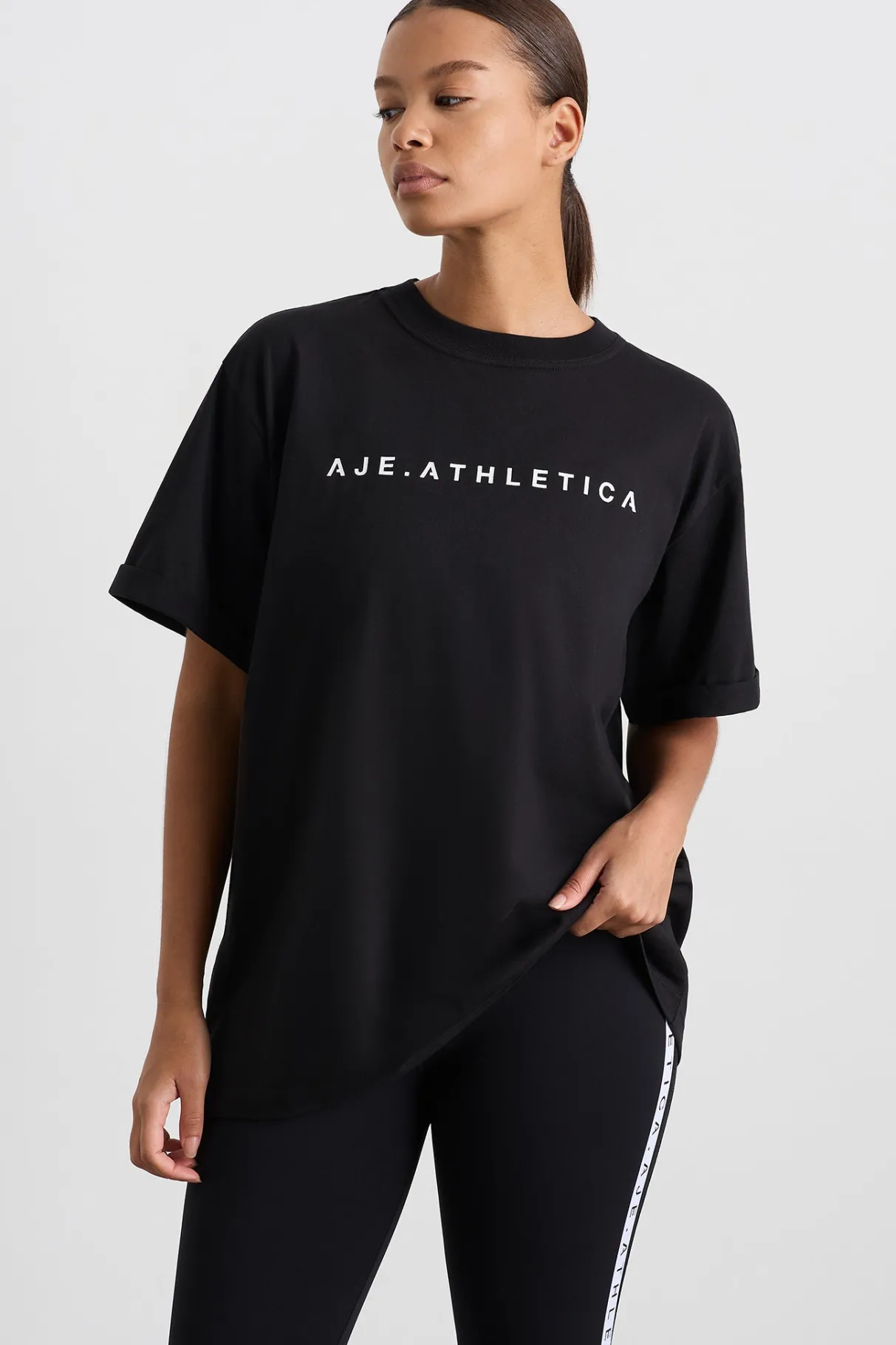 long_jersey_logo_tee__5.webp Discount Aje ATHLETICA Long Jersey Logo Tee 102 Black/White Logo