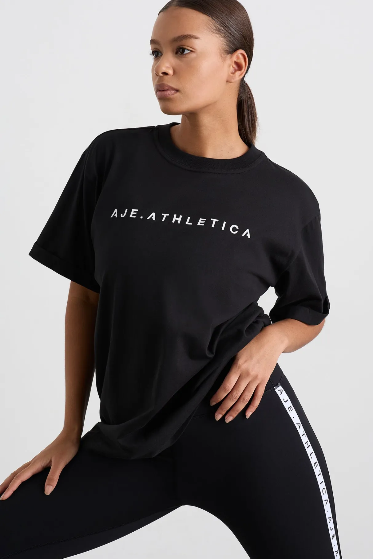 long_jersey_logo_tee__8.webp Discount Aje ATHLETICA Long Jersey Logo Tee 102 Black/White Logo