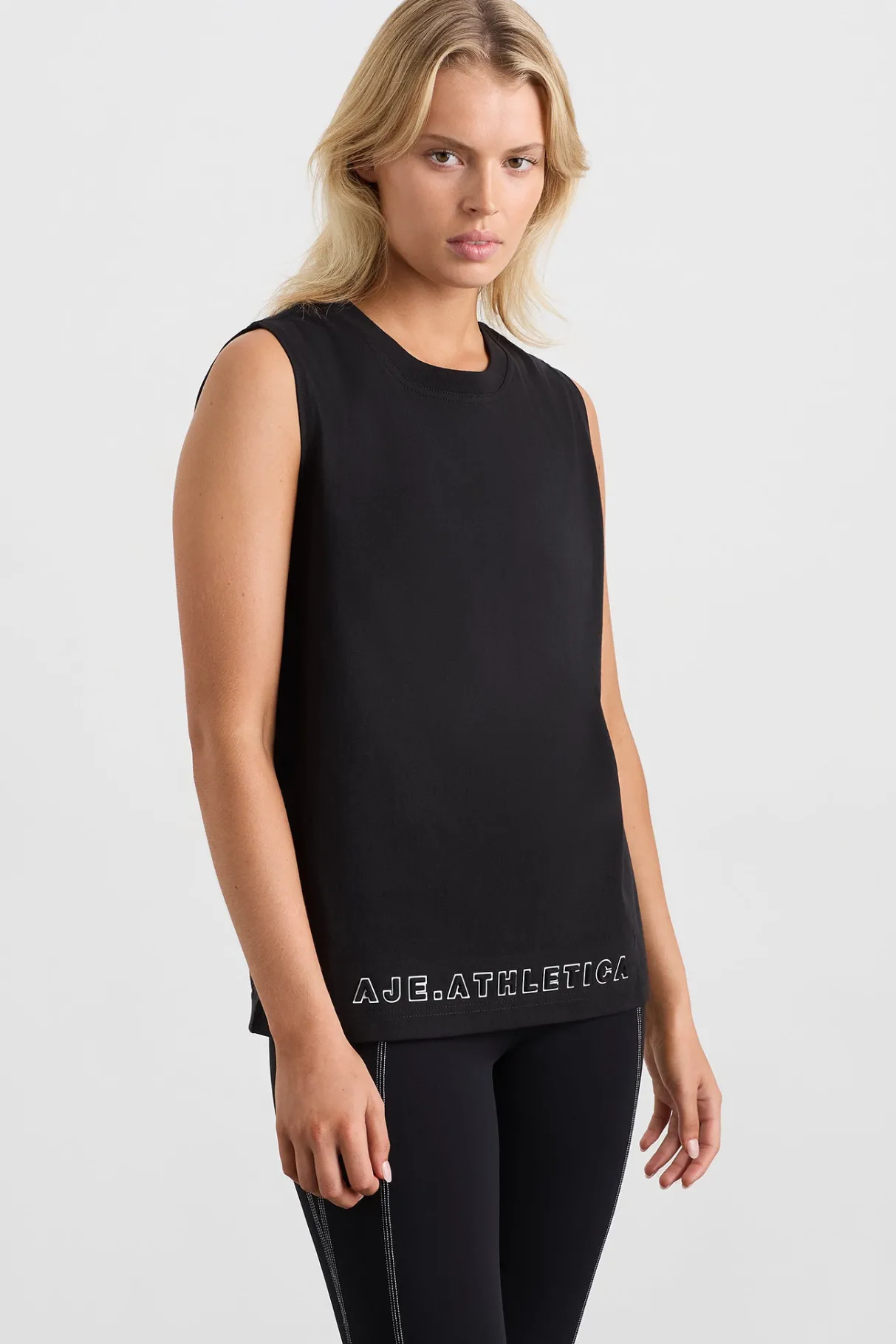 long_line_tank__0-1.webp Store Aje ATHLETICA Long Line Tank 155 Black