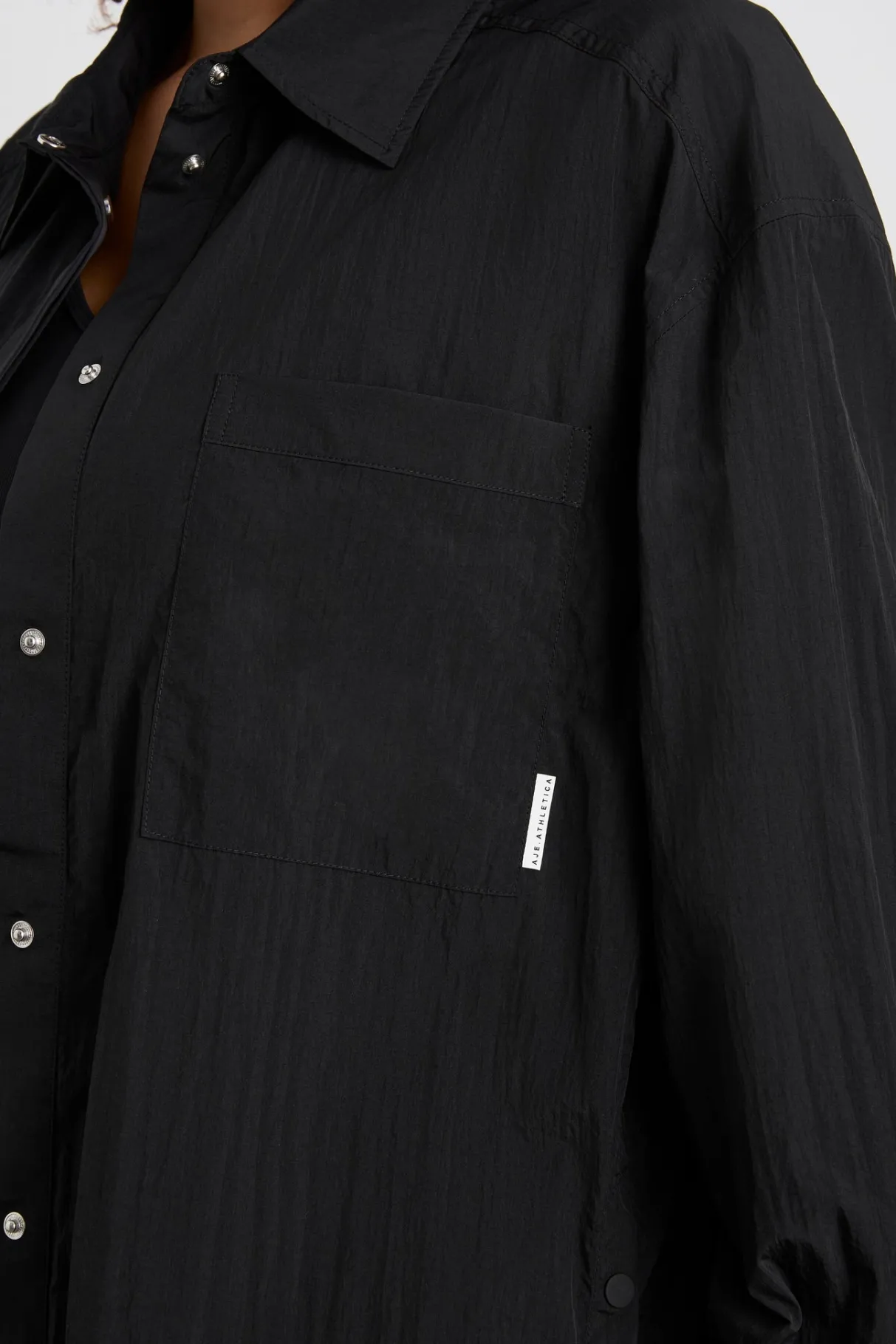 longline_windbreaker_shirt__11-1.webp Outlet Aje ATHLETICA Longline Windbreaker Shirt 438 Black