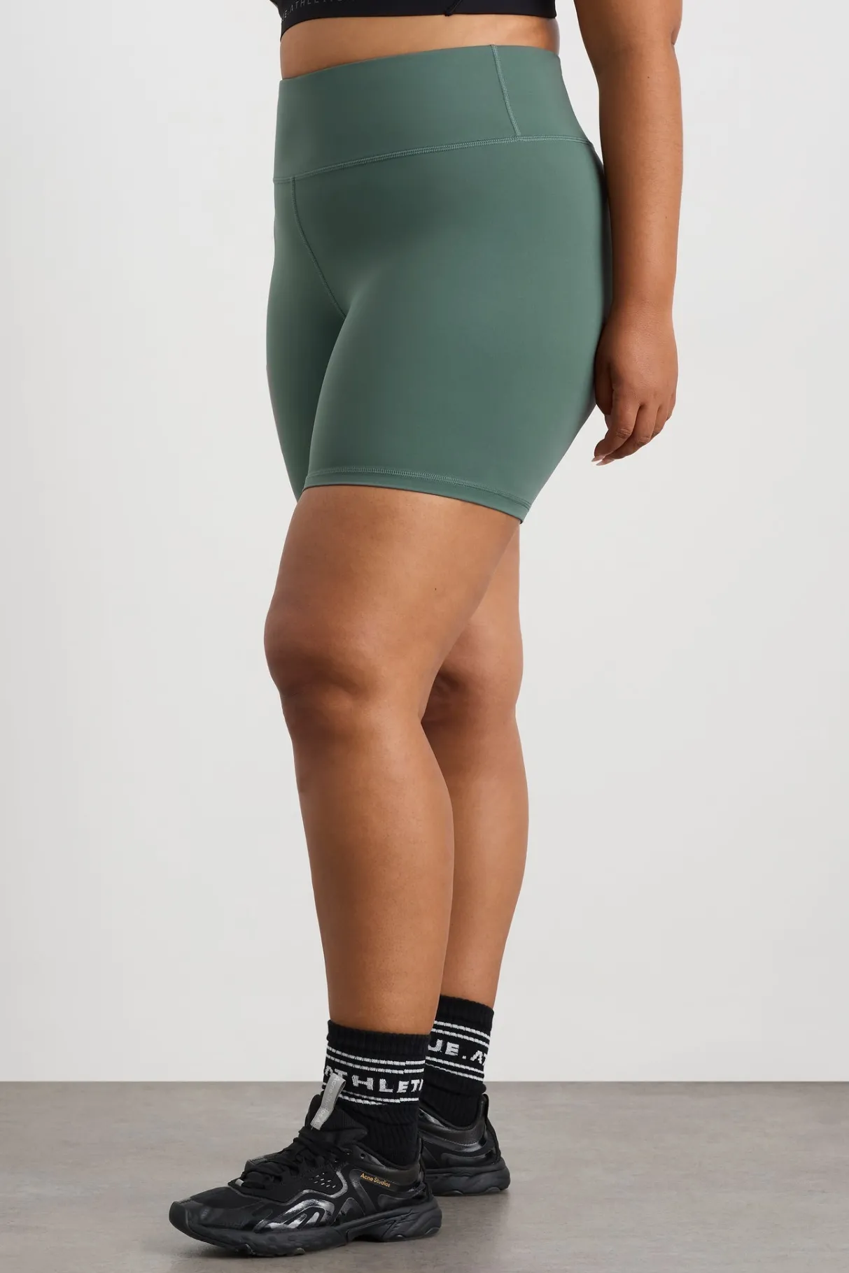 mid_bike_shorts__14.webp Best Sale Aje ATHLETICA Mid Bike Shorts 636 Moss Green