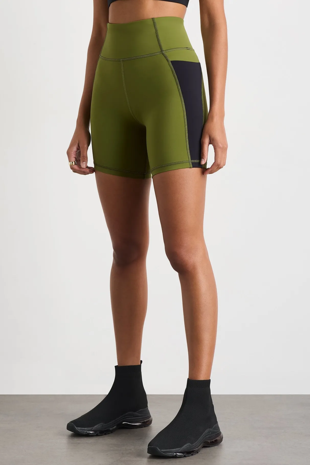 mid_length_bike_short__1.webp Sale Aje ATHLETICA Mid Length Bike Short 606 Evergreen Black