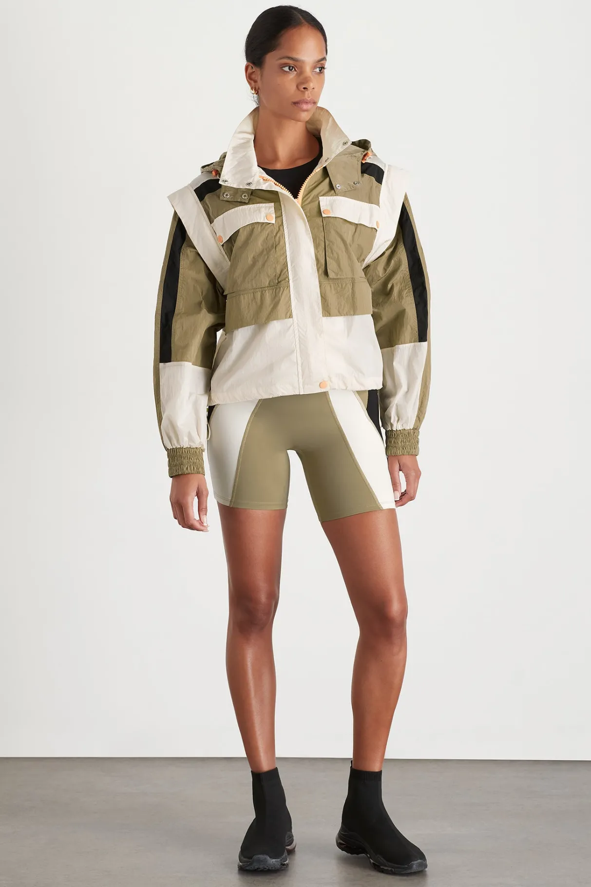 panelled_hybrid_jacket__2.webp Best Sale Aje ATHLETICA Panelled Hybrid Jacket 748 Soft Khaki-Multi