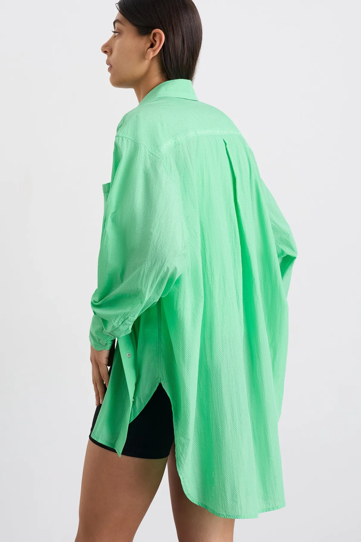 perforated_longline_shirt__4.webp Sale Aje ATHLETICA Perforated Longline Shirt 406 Marine Green