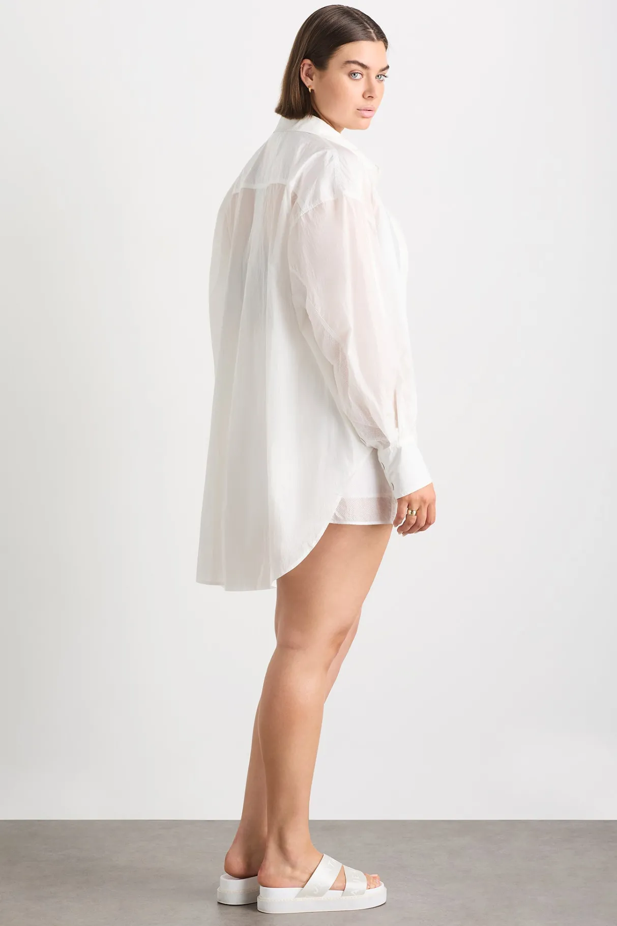 perforated_spray_shirt__14-1.webp Flash Sale Aje ATHLETICA Perforated Spray Shirt 406 White