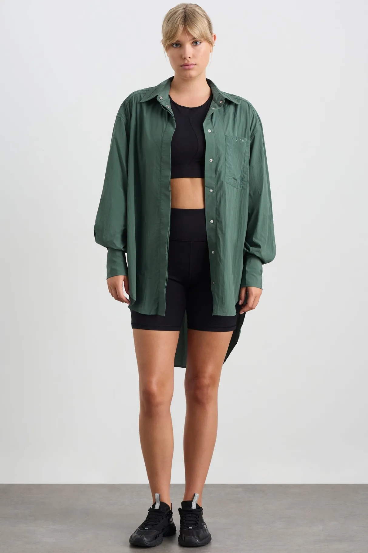 perforated_spray_shirt__7.webp Store Aje ATHLETICA Perforated Spray Shirt 406 Moss Green