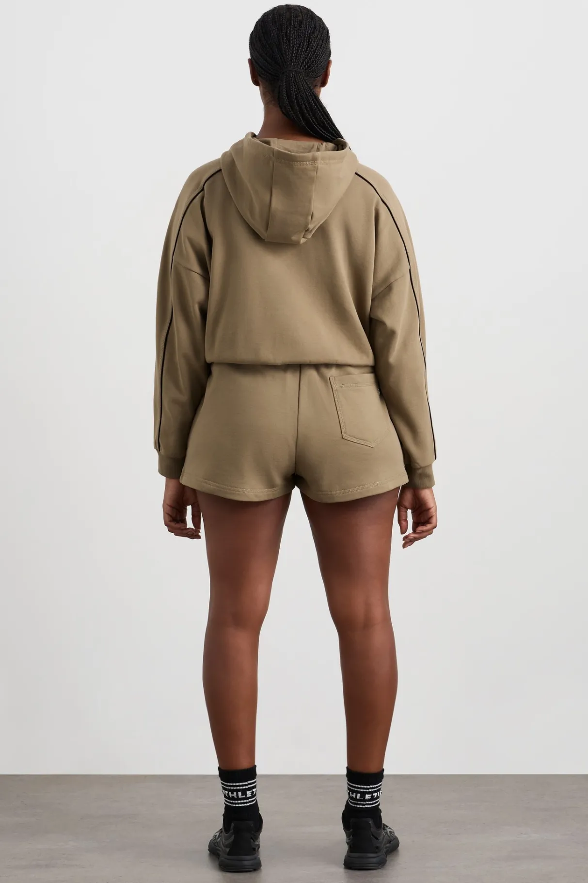 piped_sweat_shorts__10.webp Clearance Aje ATHLETICA Piped Sweat Shorts 638 Soft Khaki Black