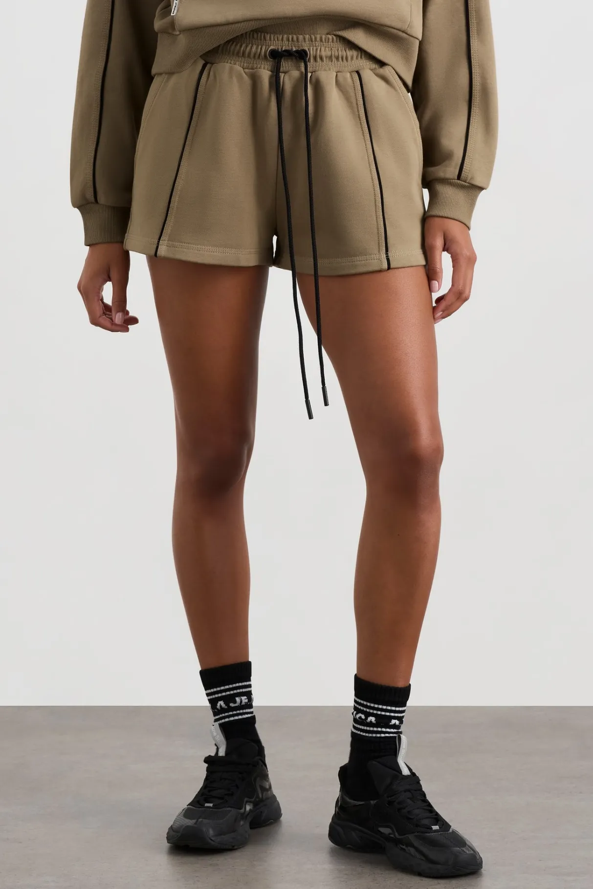 piped_sweat_shorts__2.webp Clearance Aje ATHLETICA Piped Sweat Shorts 638 Soft Khaki Black