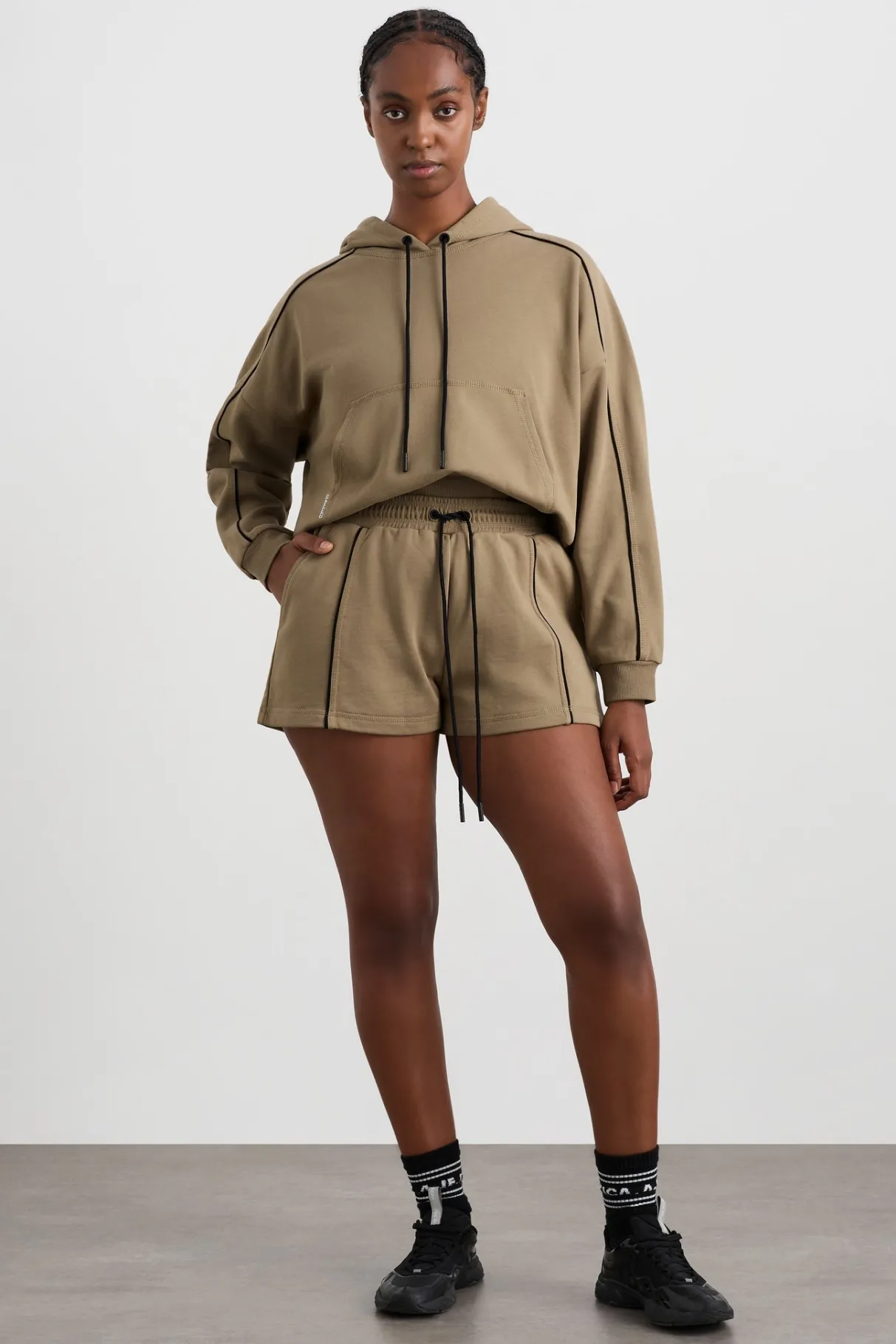 piped_sweat_shorts__6.webp Clearance Aje ATHLETICA Piped Sweat Shorts 638 Soft Khaki Black