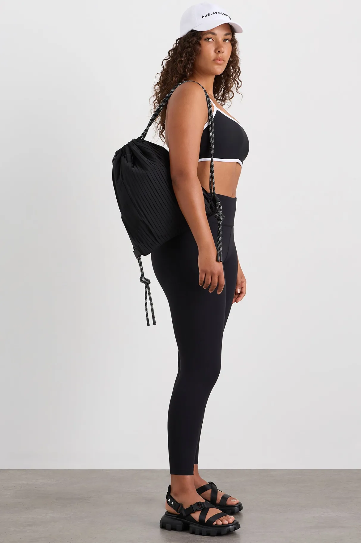pleated_drawstring_bag__7.webp Outlet Aje ATHLETICA Pleated Drawstring Bag 913 Black