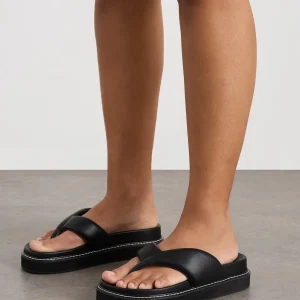 Hot Aje ATHLETICA Puffed Slide 941 Black