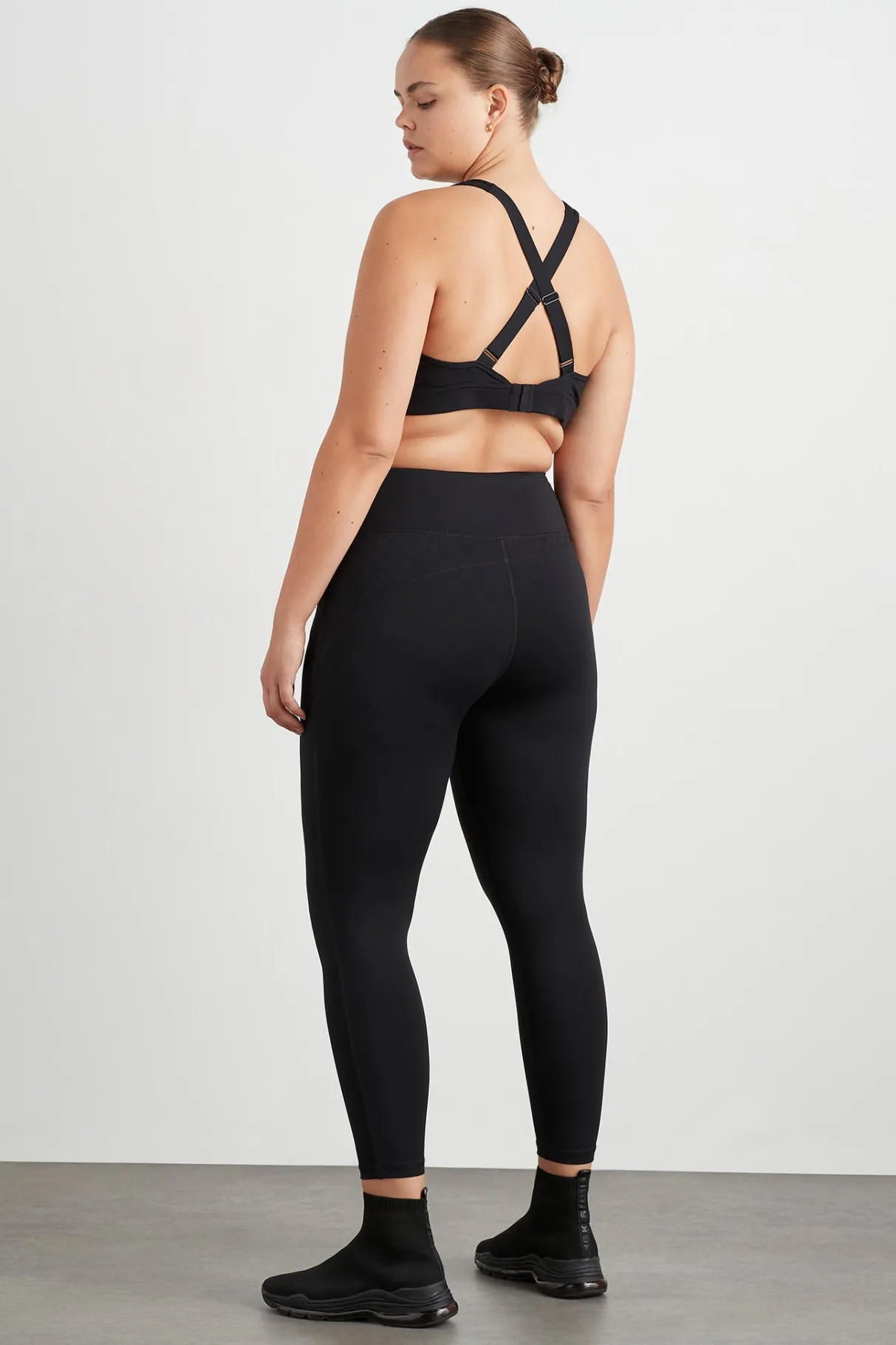 quilted_crossback_bra__13.webp Cheap Aje ATHLETICA Quilted Crossback Bra 330 Black
