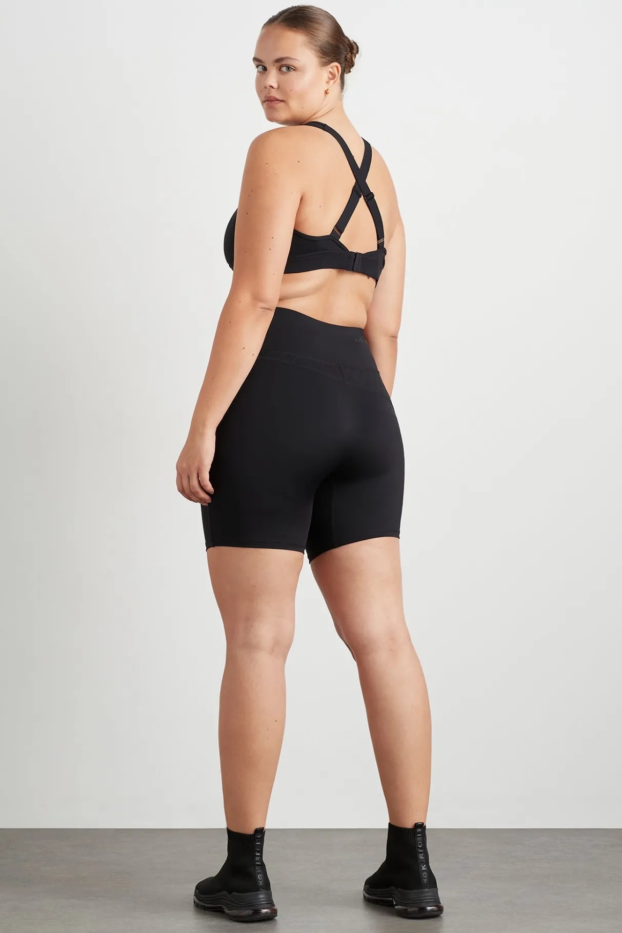 quilted_mid_length_short__13.webp Clearance Aje ATHLETICA Quilted Mid Length Short 629 Black