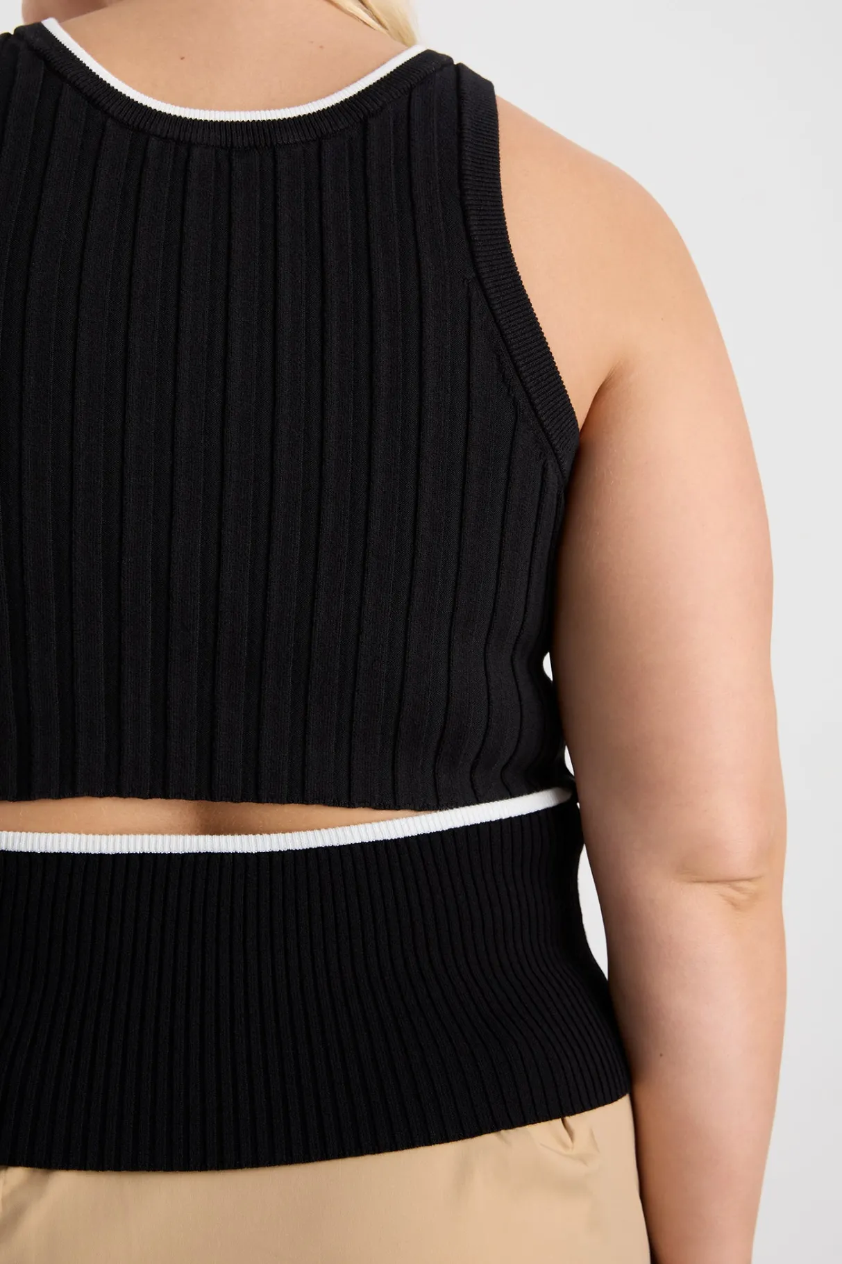 racer_split_knit_top__12-2.webp Fashion Aje ATHLETICA Racer Split Knit Top 107 Black / White