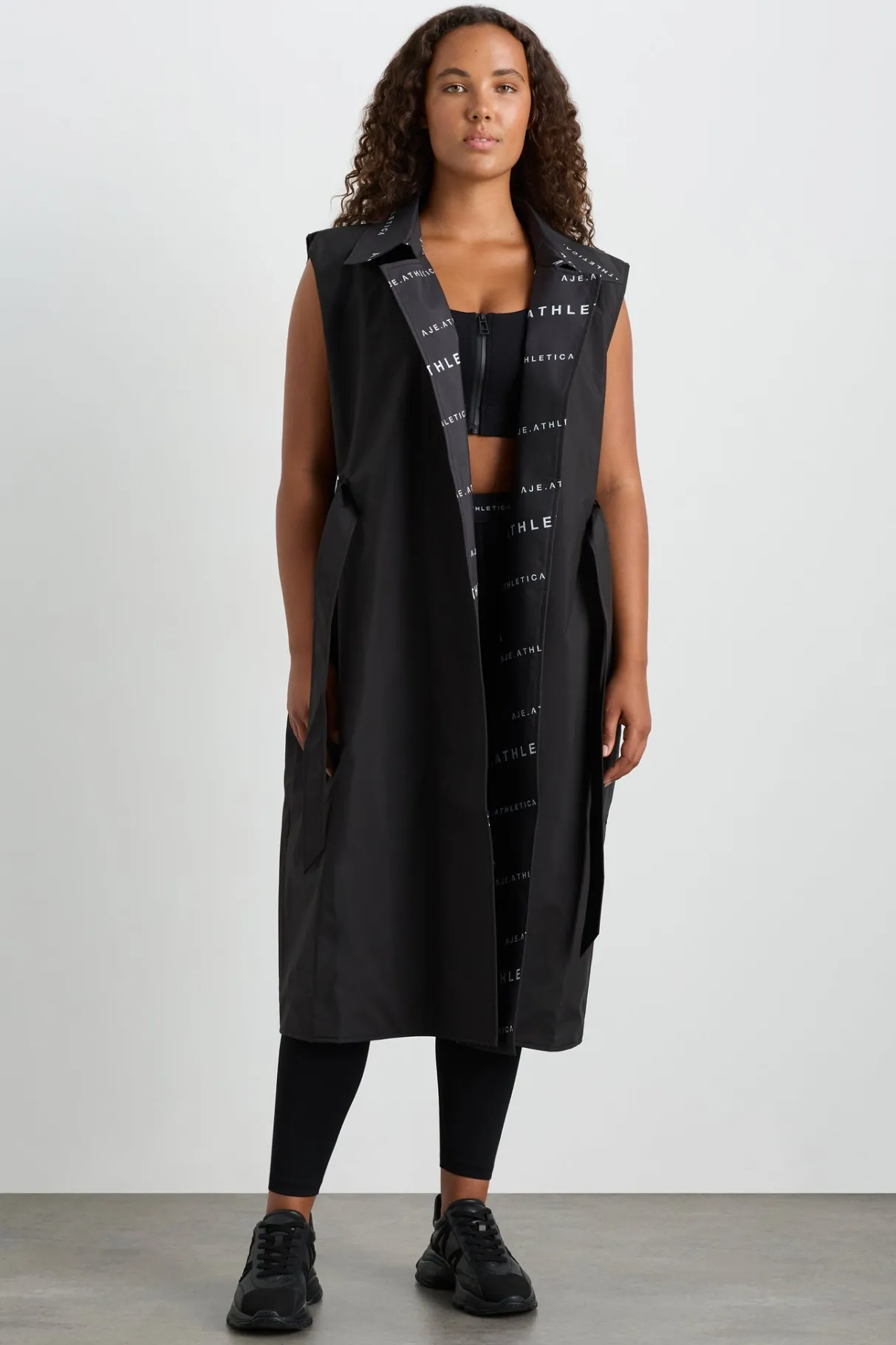 reversible_sleeveless_trench__11.webp Hot Aje ATHLETICA Reversible Sleeveless Trench 703 Black