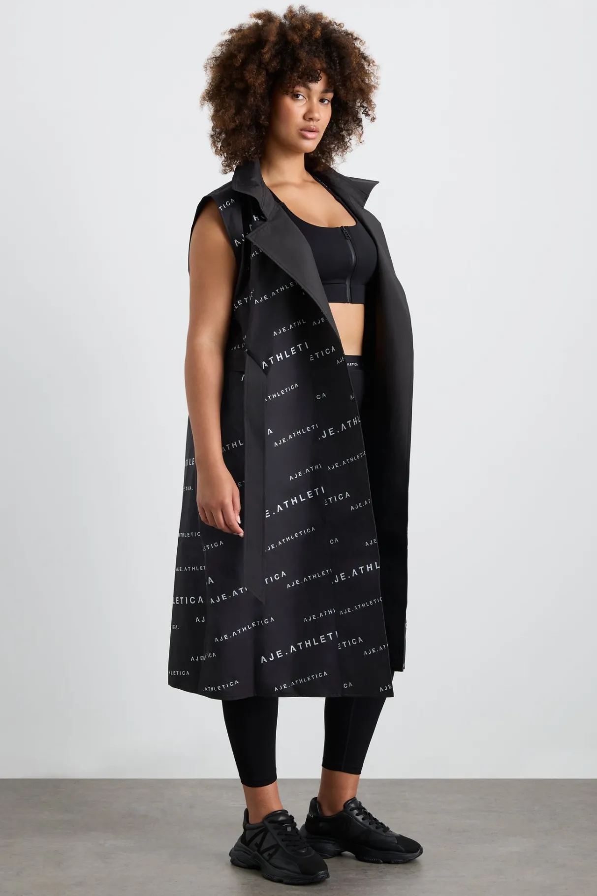 reversible_sleeveless_trench__15.webp Hot Aje ATHLETICA Reversible Sleeveless Trench 703 Black