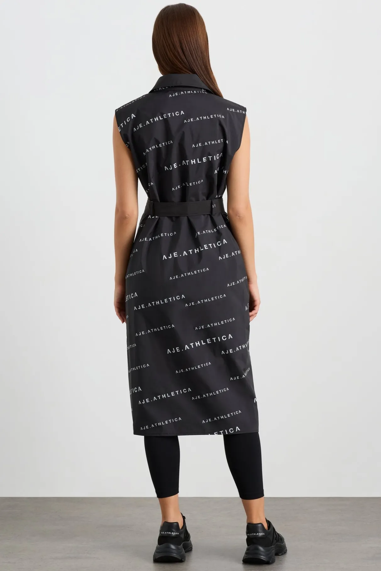 reversible_sleeveless_trench__6.webp Hot Aje ATHLETICA Reversible Sleeveless Trench 703 Black
