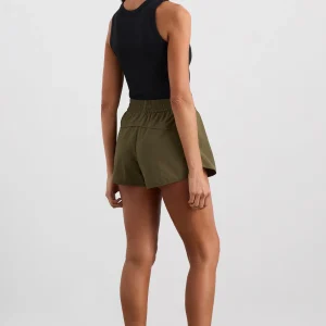 Sale Aje ATHLETICA Running Spray Short 643 Deep Khaki