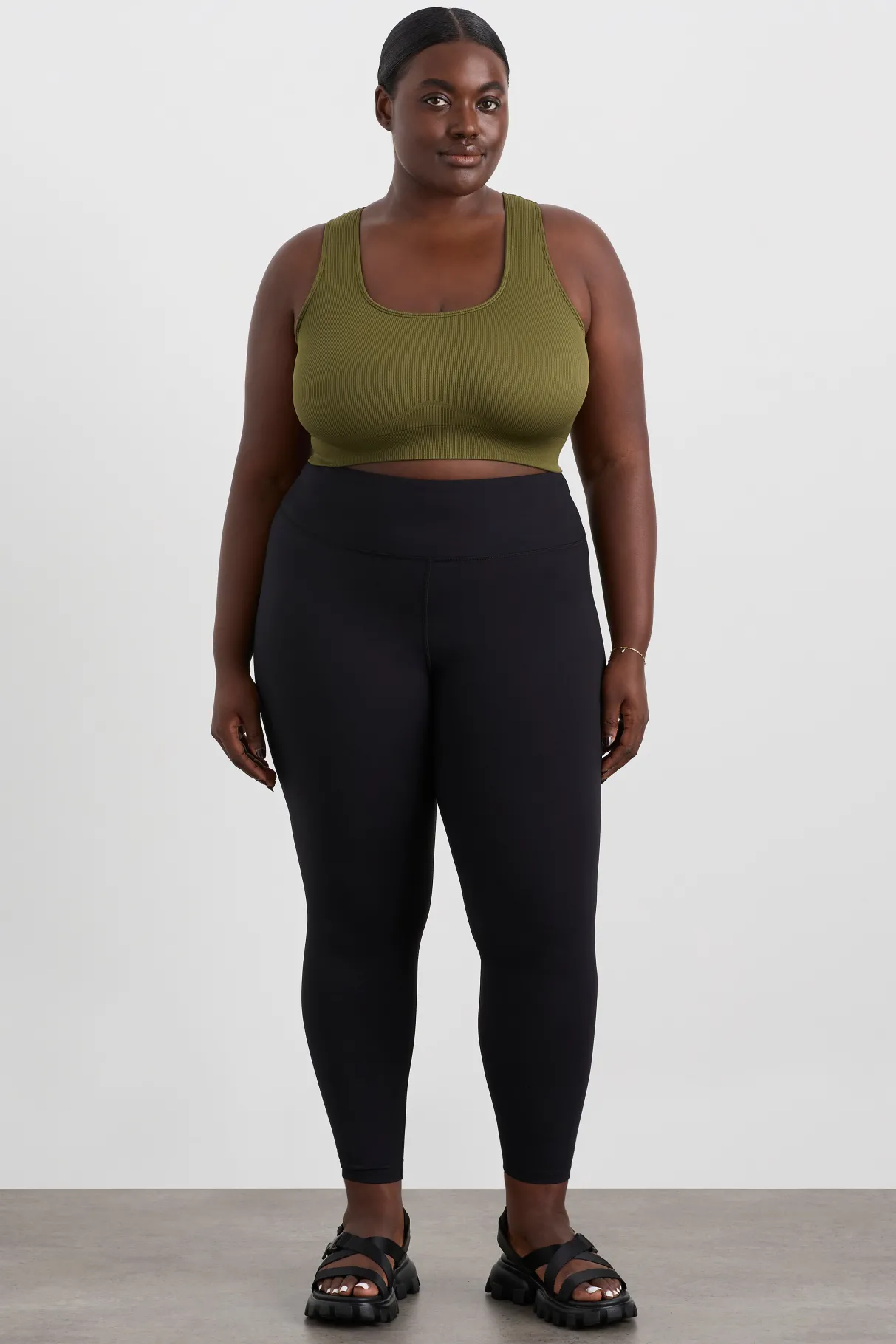 seamless_crop__10.webp Fashion Aje ATHLETICA Seamless Crop 331 Deep Khaki