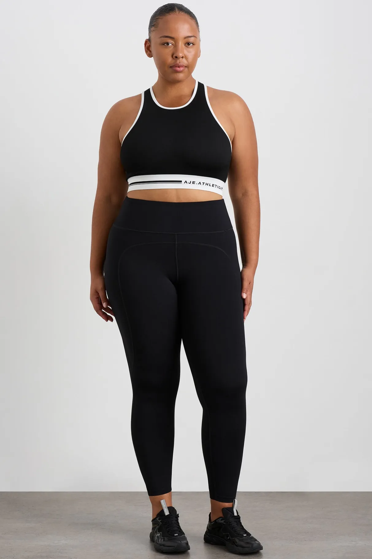 seamless_crop_top__11.webp Sale Aje ATHLETICA Seamless Crop Top 331 Black