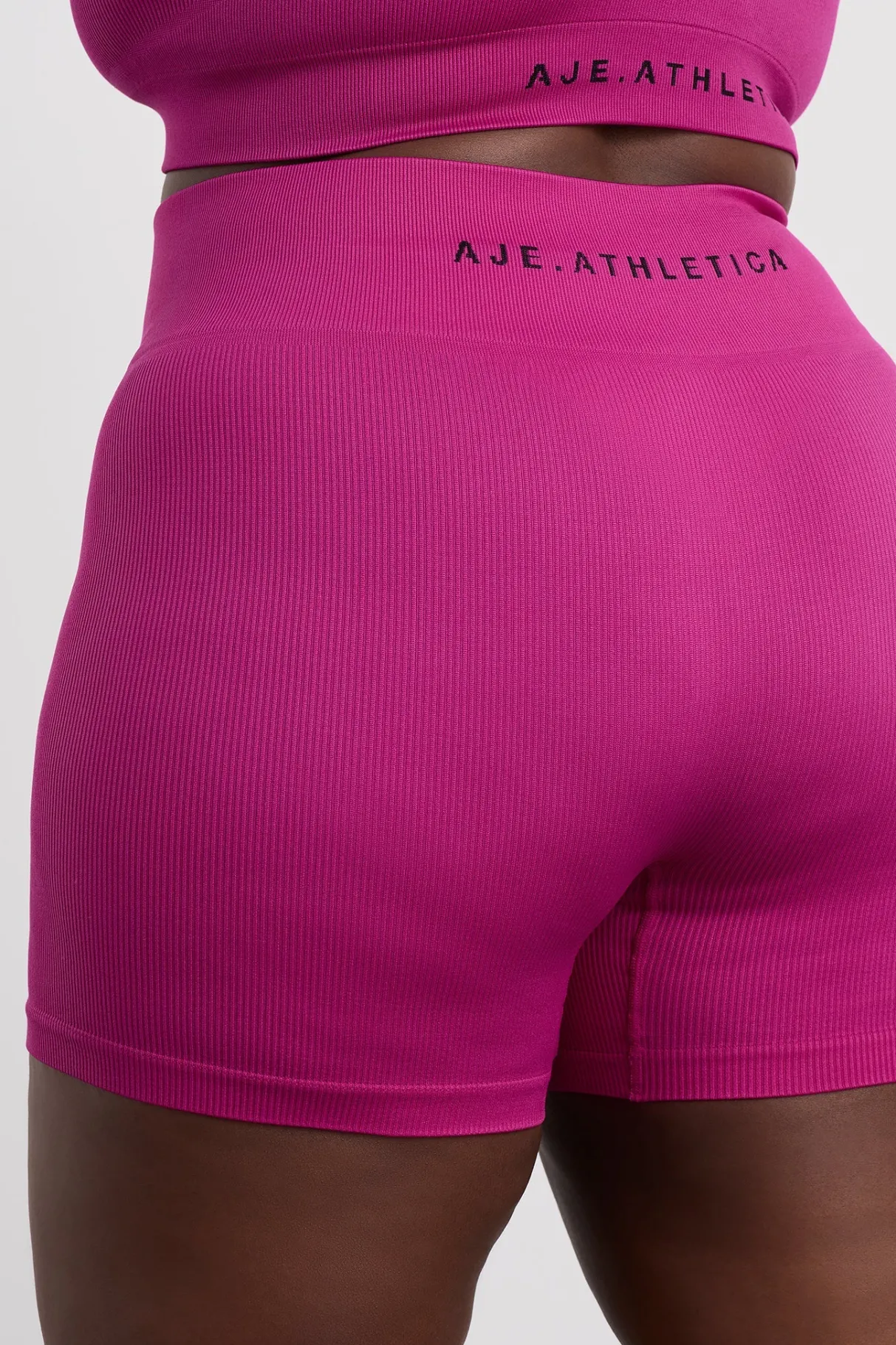 seamless_mid_length_short__11.webp Flash Sale Aje ATHLETICA Seamless Mid Length Short 624 Power Pink