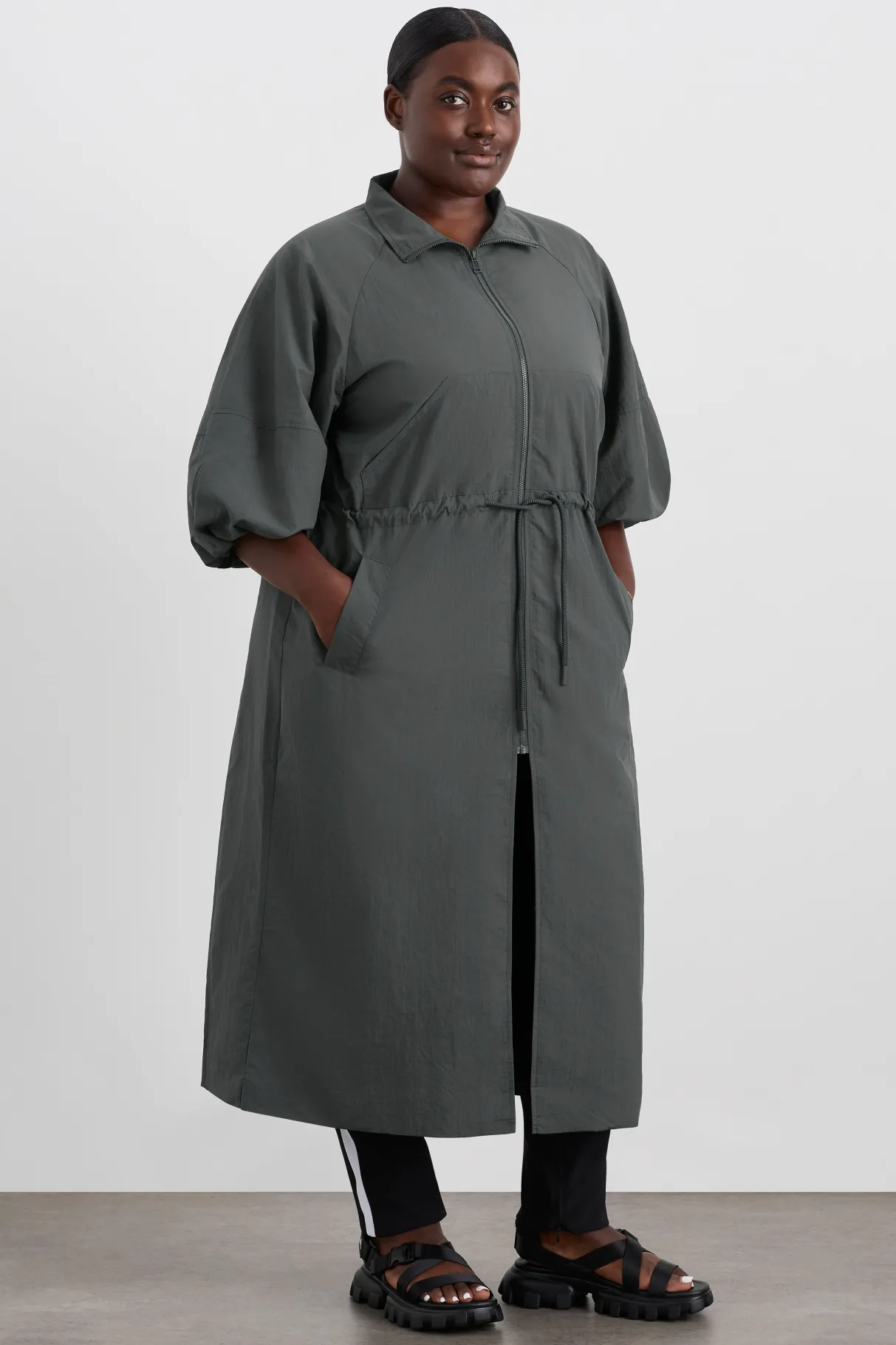 short_sleeve_zipped_jacket__13.webp Hot Aje ATHLETICA Short Sleeve Zipped Jacket 781 Slate Surge