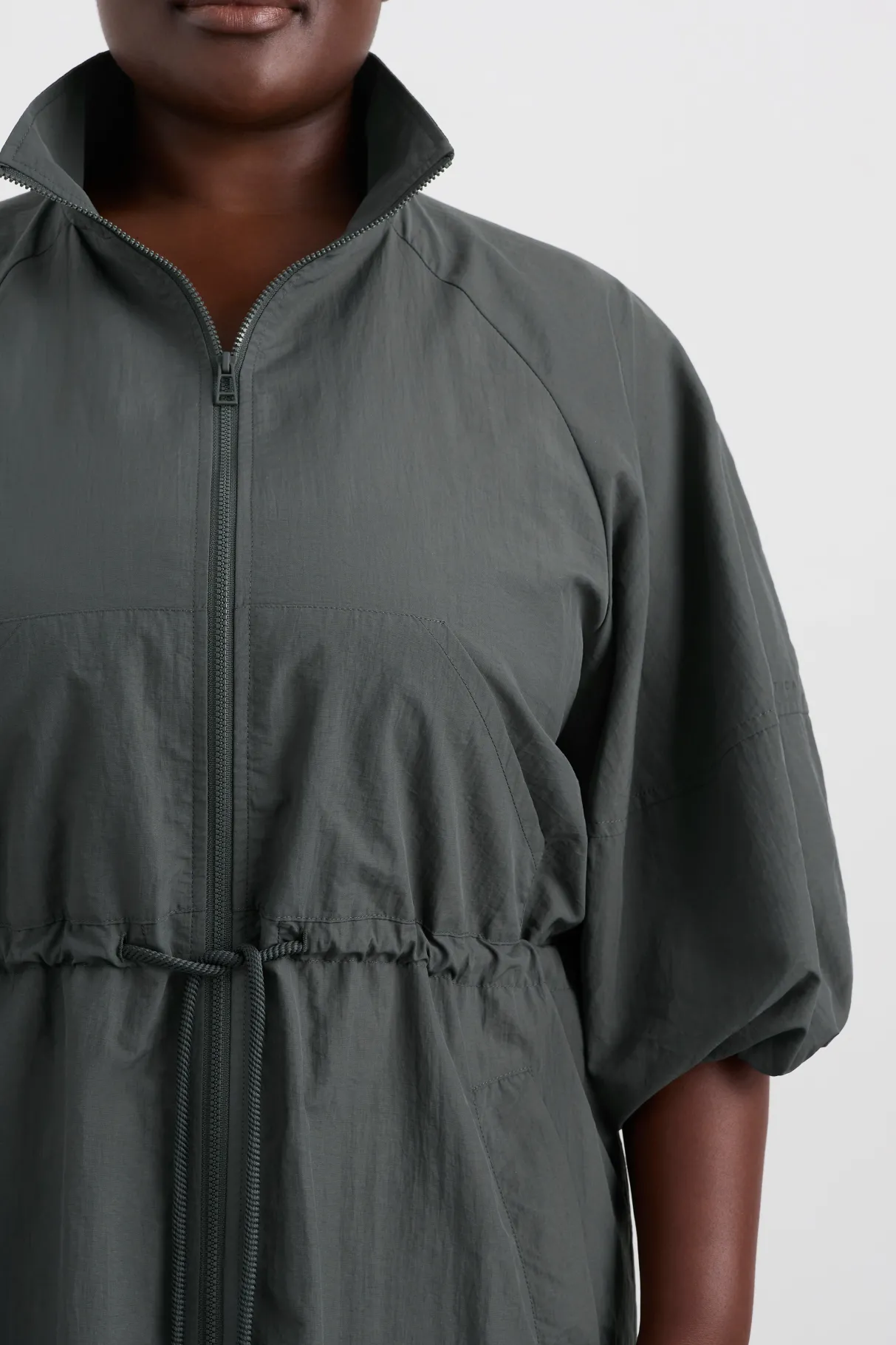 short_sleeve_zipped_jacket__16.webp Hot Aje ATHLETICA Short Sleeve Zipped Jacket 781 Slate Surge