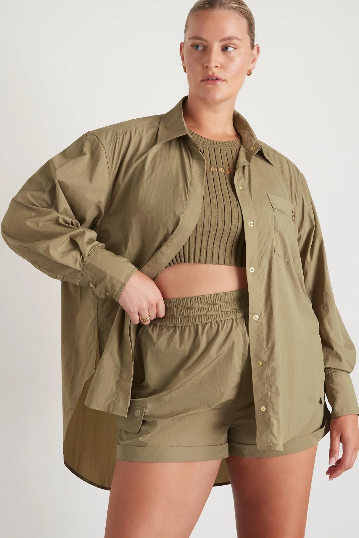 side_split_windbreaker_shirt__12-5.webp Cheap Aje ATHLETICA Side Split Windbreaker Shirt 406 Soft Khaki